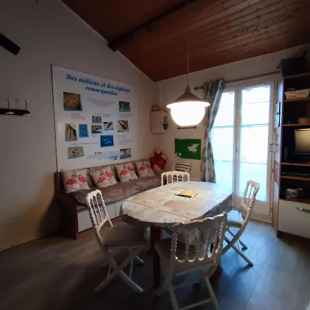 Cosy à Quelques Pas De La De La Rémigeasse *